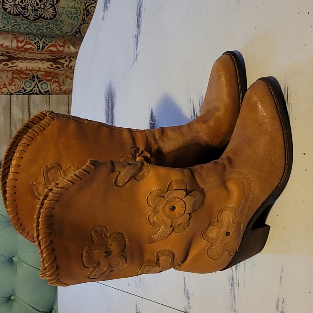 MIA Tan Floral Appliqué Western Ankle Boots
